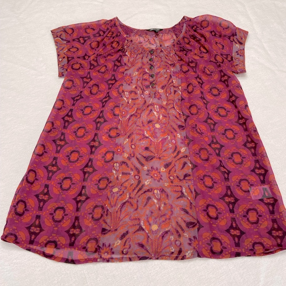 Daisy Fuentes Flowy Blouse